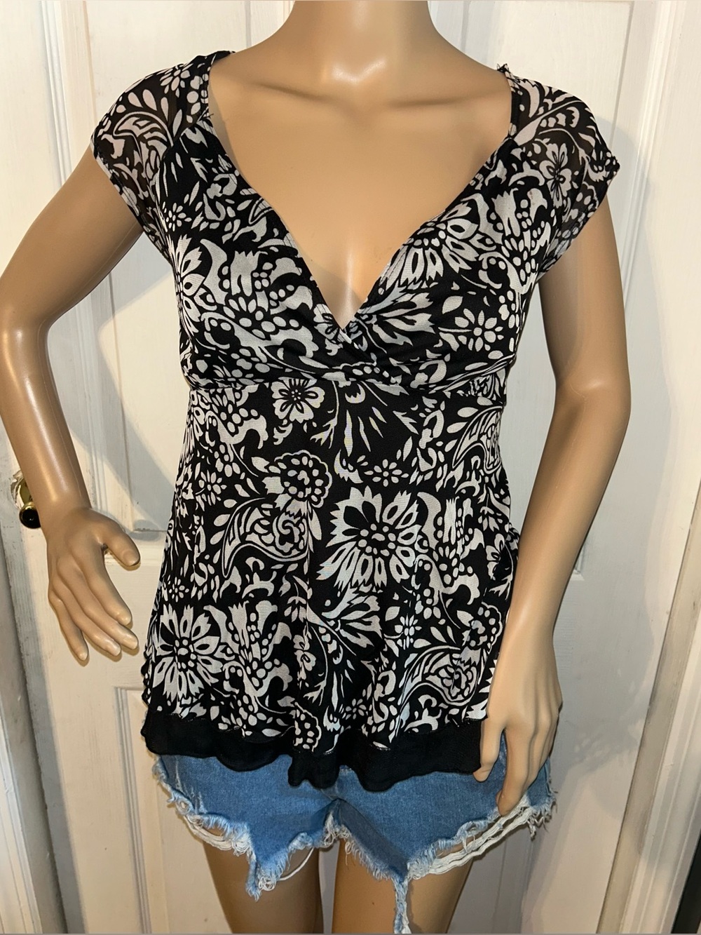 Y2K Wrapper Black and White Floral V-Neck